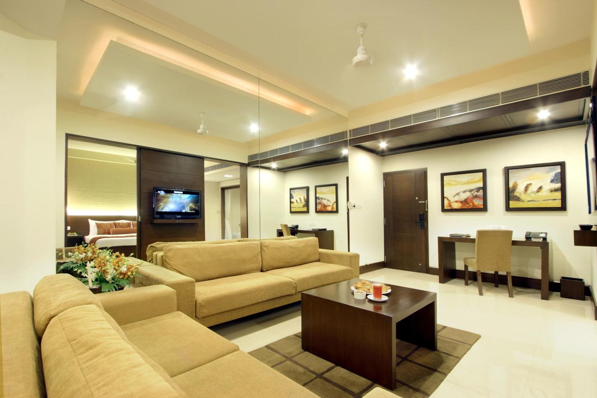 Hotel Express Residency Vadodara Exterior foto